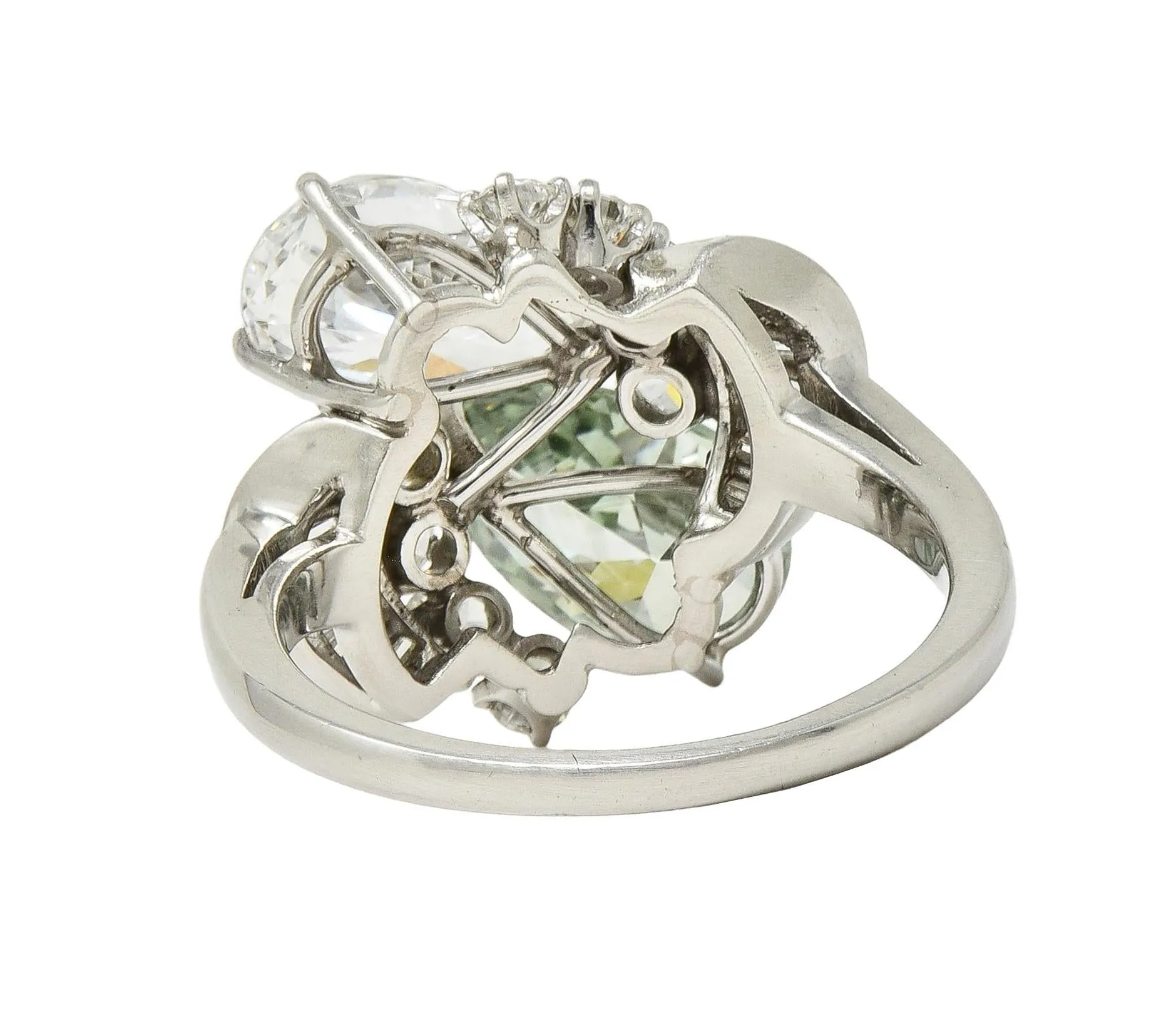 Mid-Century 5.13 CTW Fancy Green Diamond Platinum Toi-Et-Moi Bypass Vintage Dinner Ring GIA