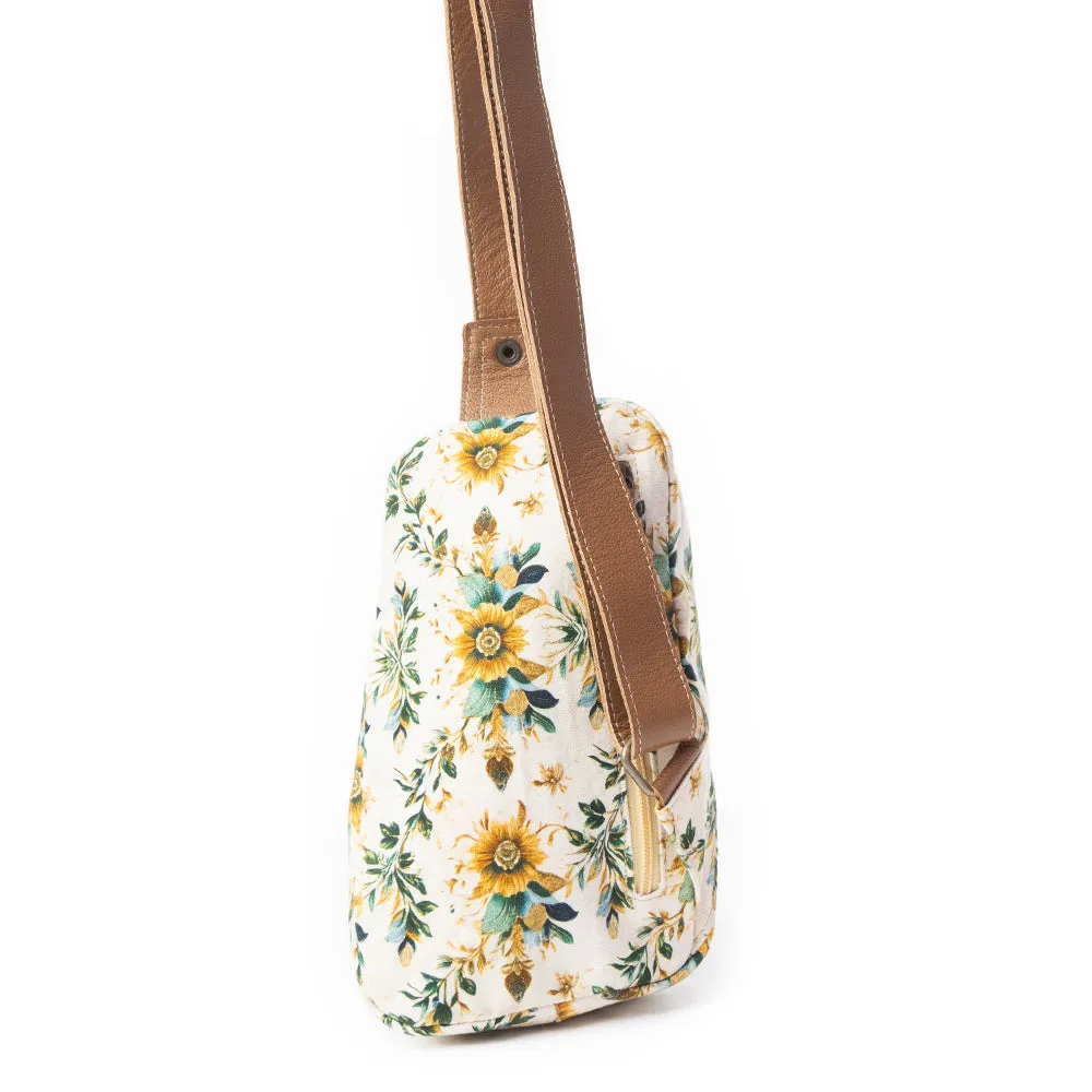 Oasis Blooms Fanny Pack Bag In Brown & White