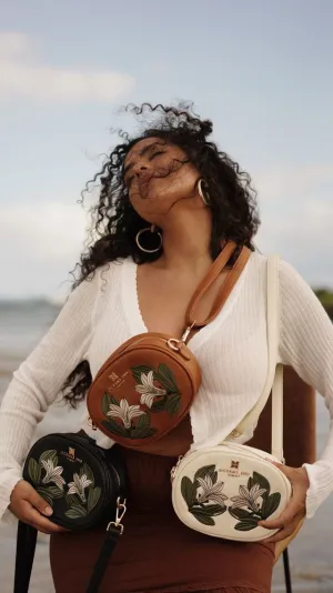 Oceans End Naupaka Bag Creme