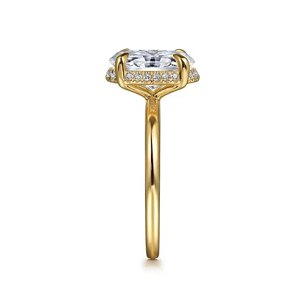 Oval Hidden Halo Claw Prong Diamond Engagement Ring Mounting