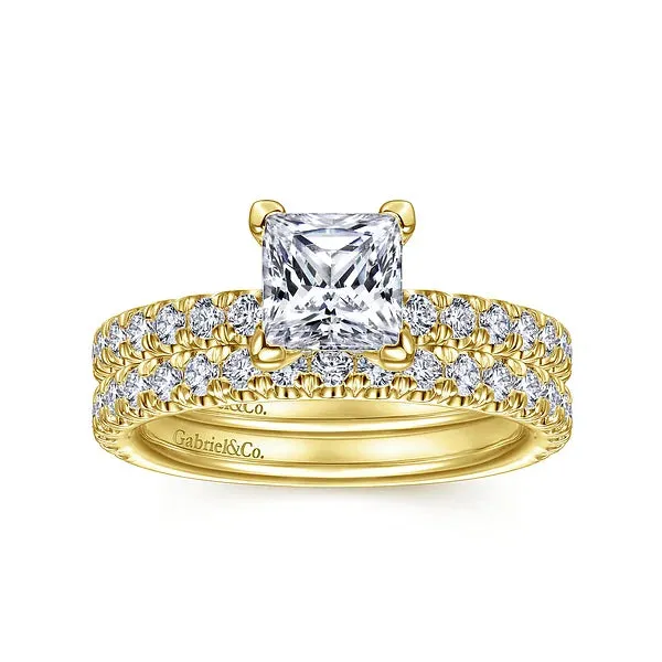 Princess Cut Hidden Halo Diamond Engagement Ring Mounting