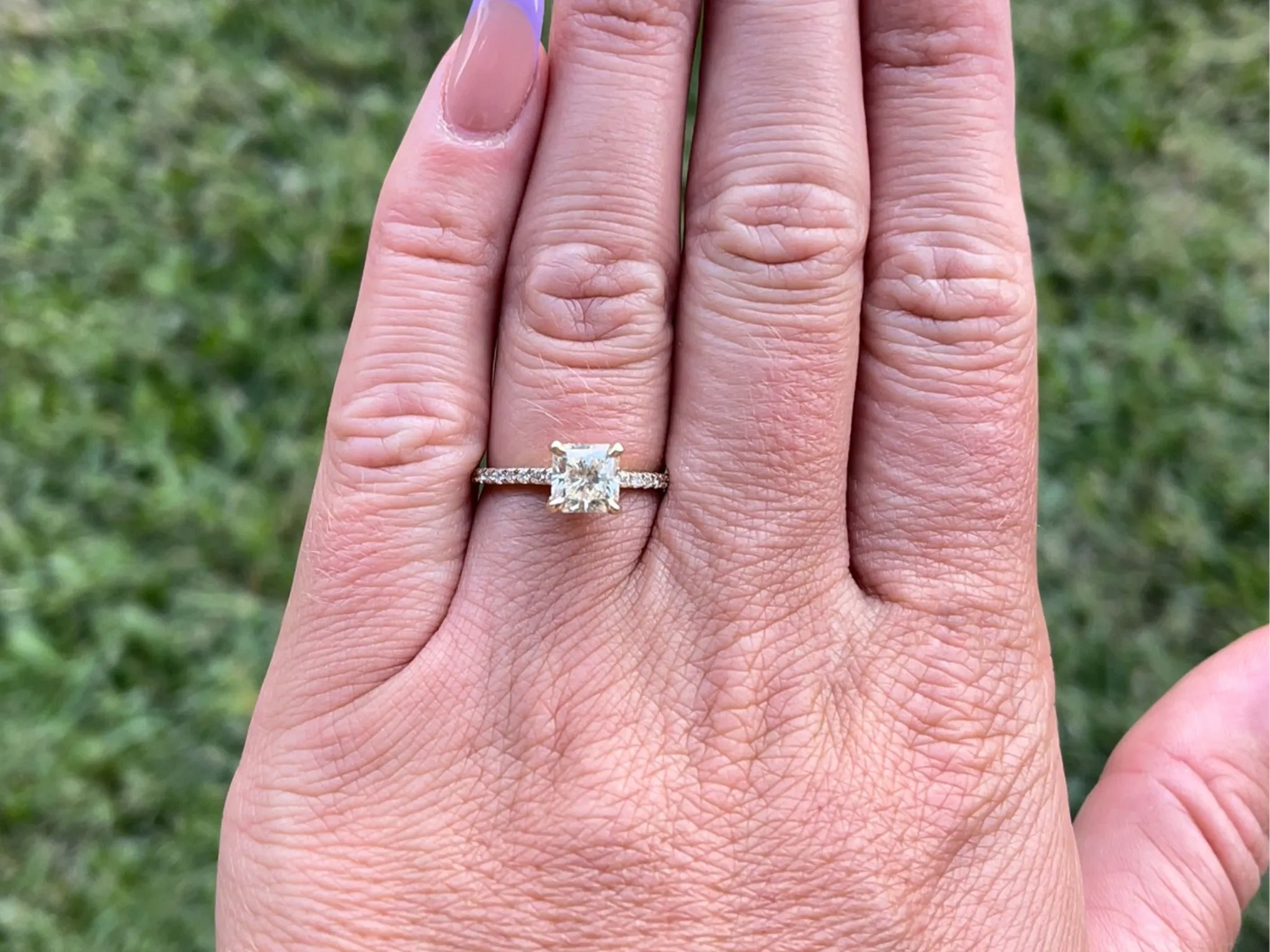 Radiant Cut 1.23 Carat Center Stone Diamond Engagement Ring - 14k Yellow Gold