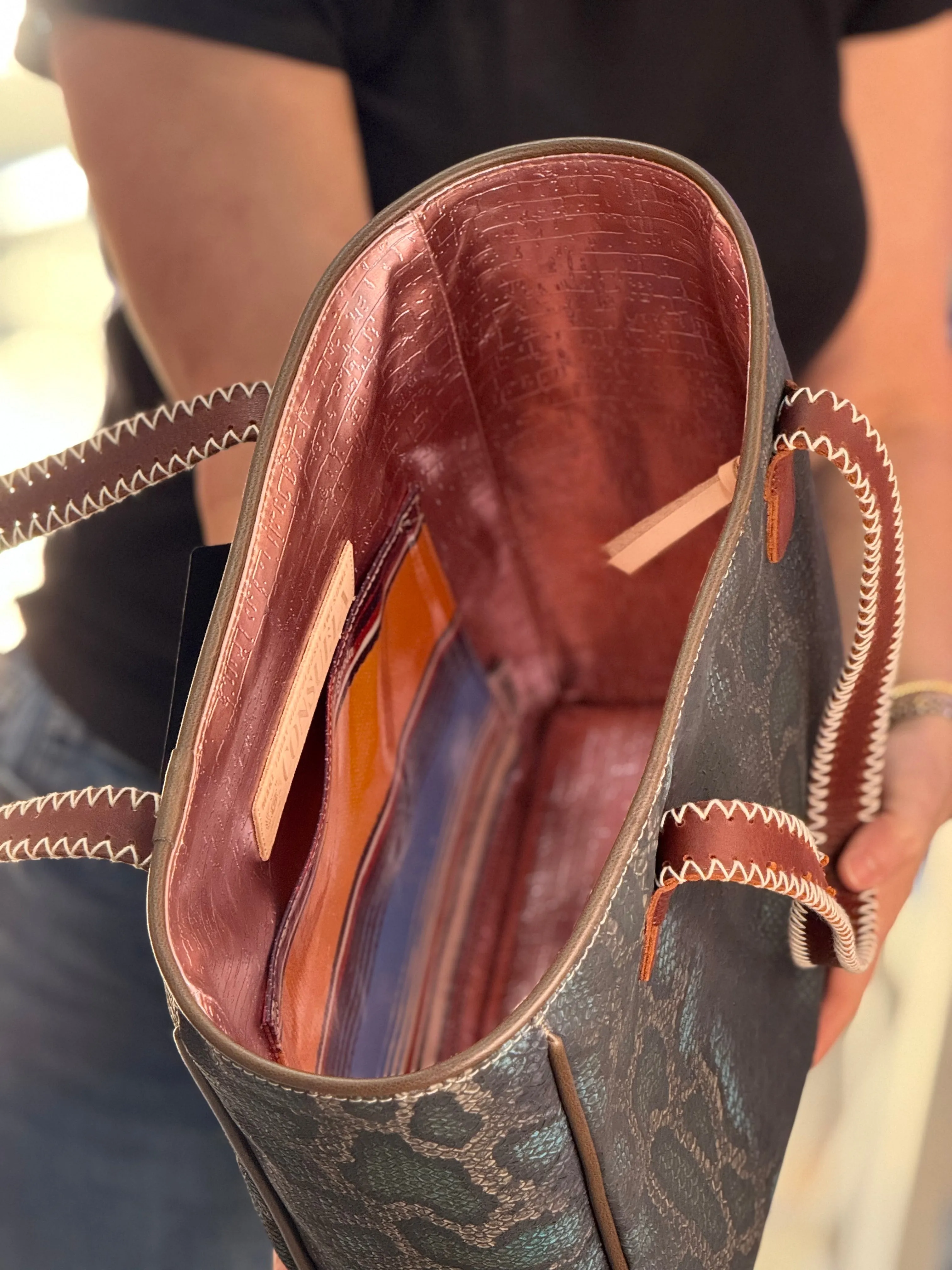 Rattler Classic Tote