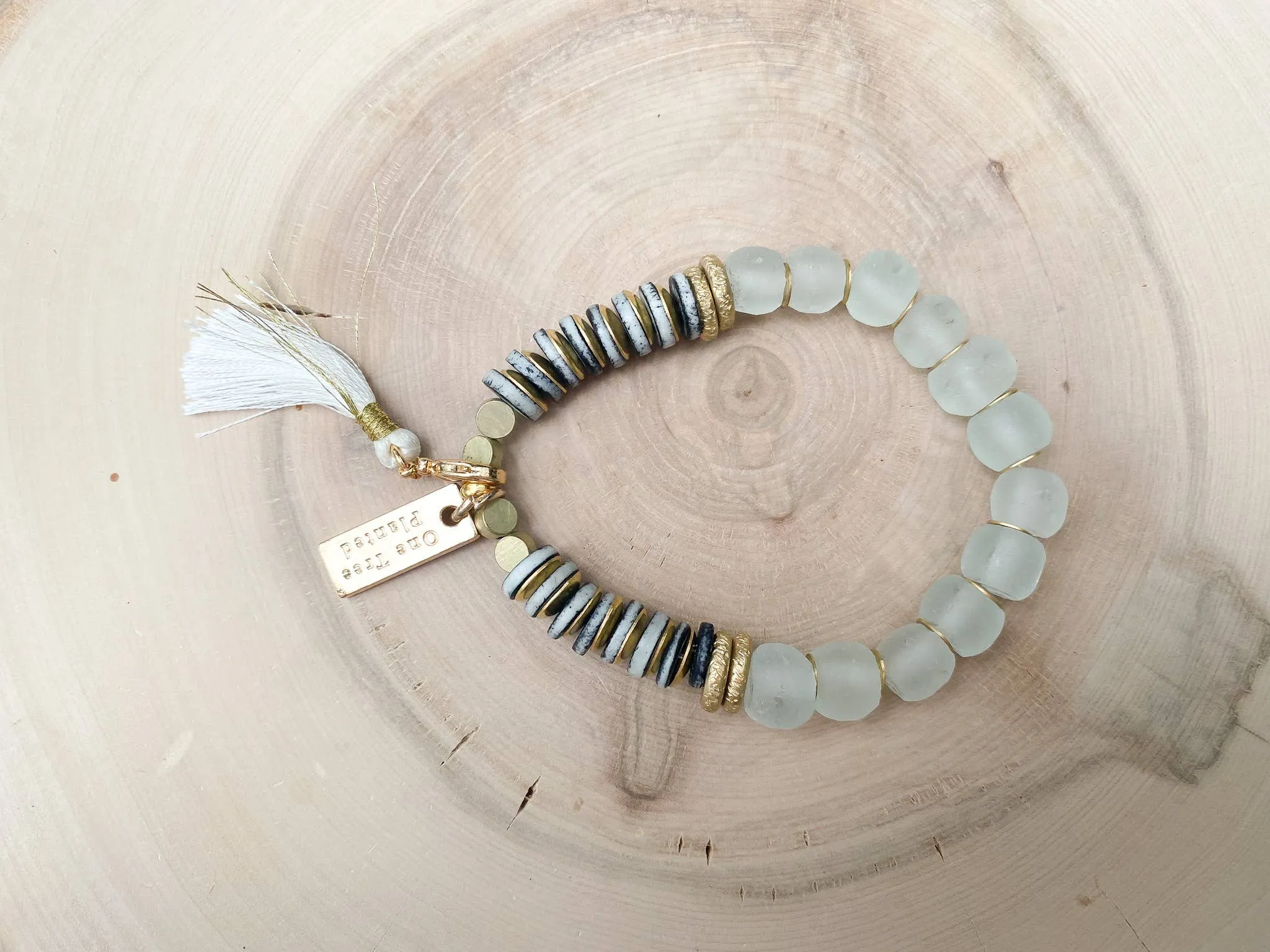Recycled Glass Bracelets: Purple Clear Recycled Glass Bead Bracelet