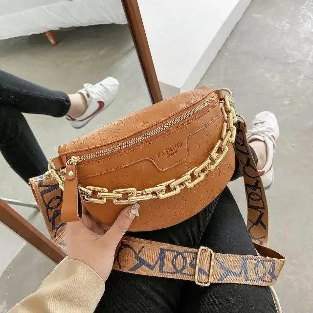 Retro Waist Bag PU Leather Fanny Pack Purse Leather with Gold Chain Strap Stylish New Design  Waist Pack Women Belt Bag Multifunctional Chest Bag