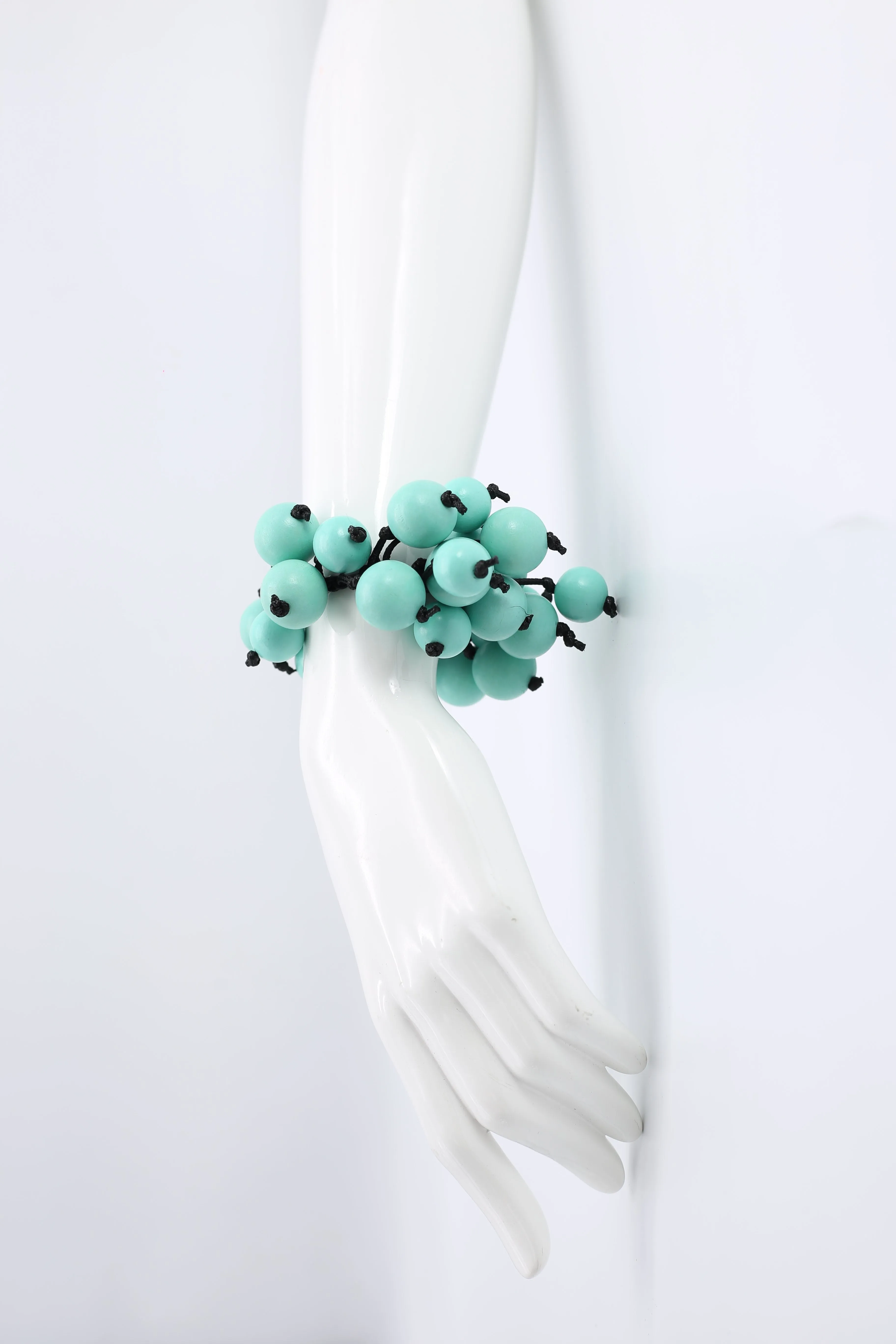 Round Berry Beads Bracelets