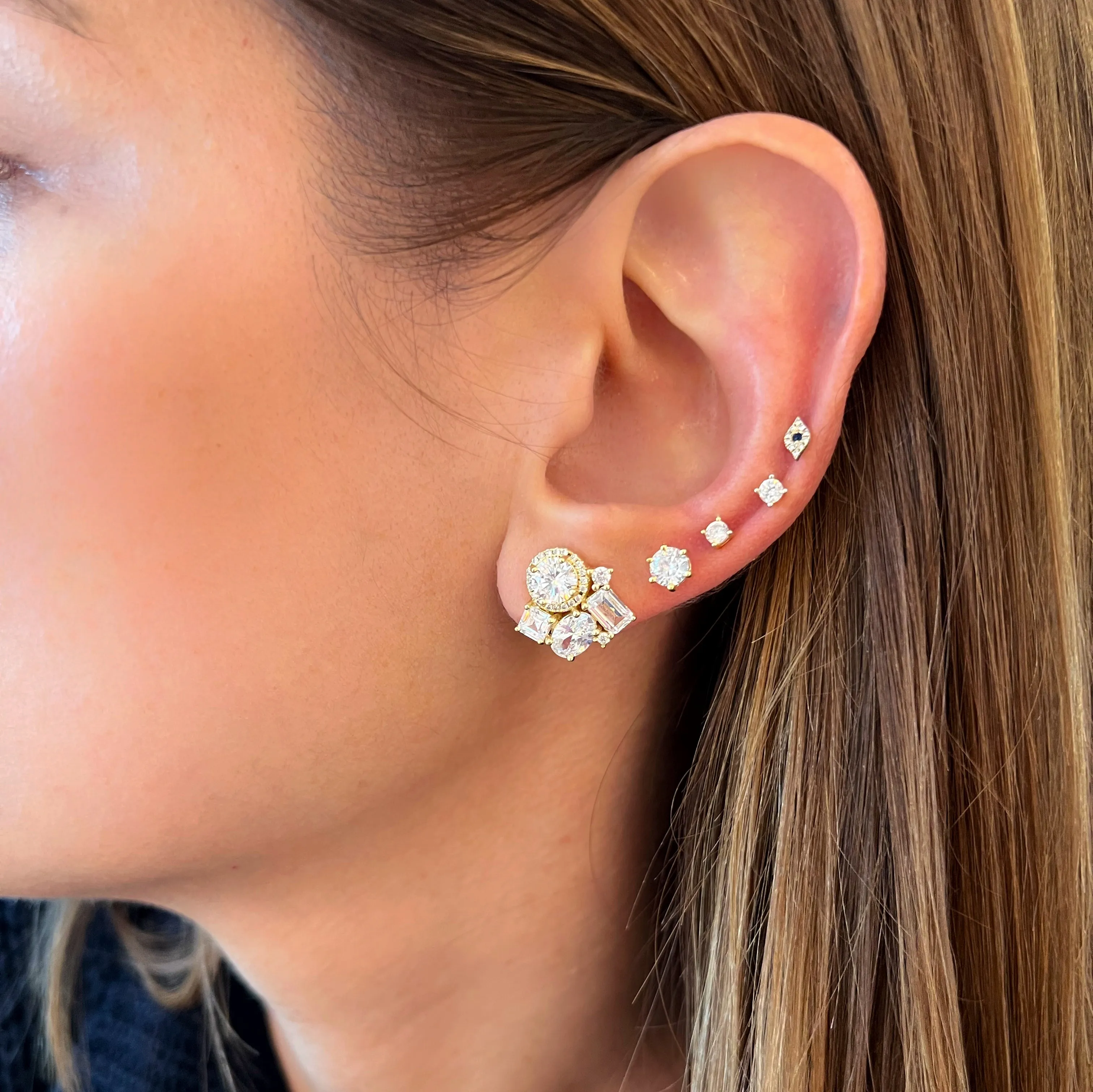 Shape Cluster Studs