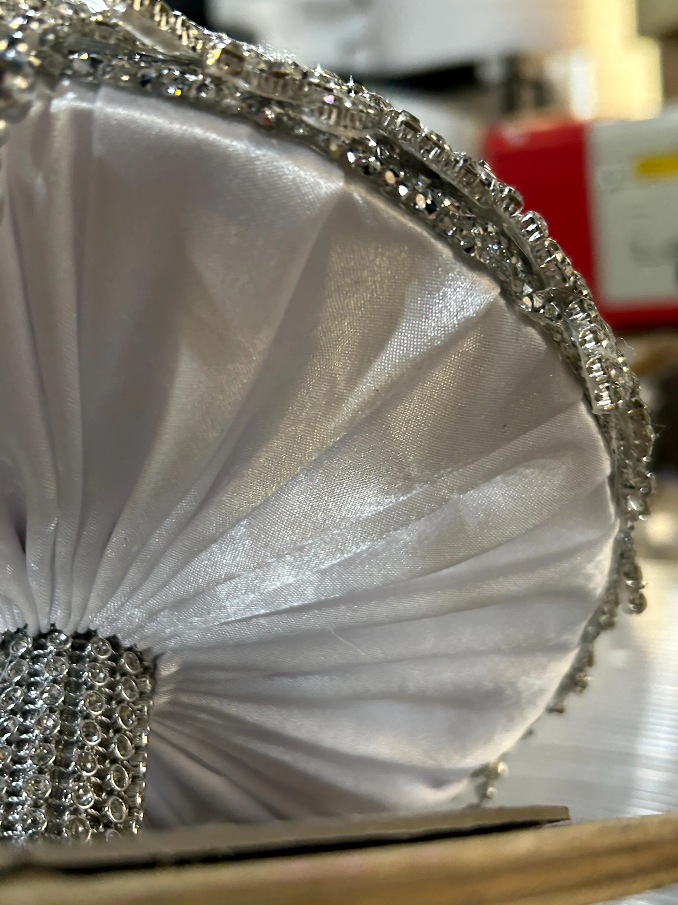 Silver wedding bouquet. Crystal bridal bouquet. Brooch bouquet. Full jeweled bouquet. Jewel bouquet by Crystal wedding uk