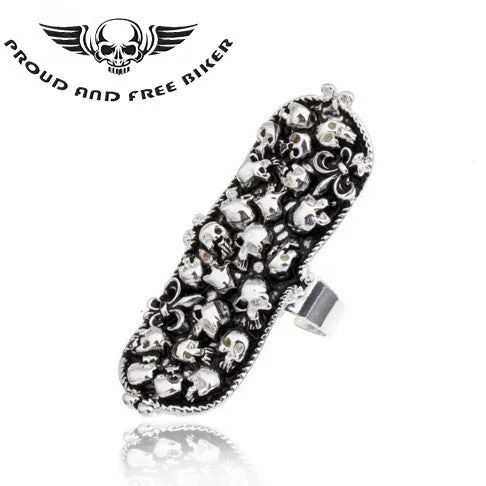 Skulls Knuckle Ring