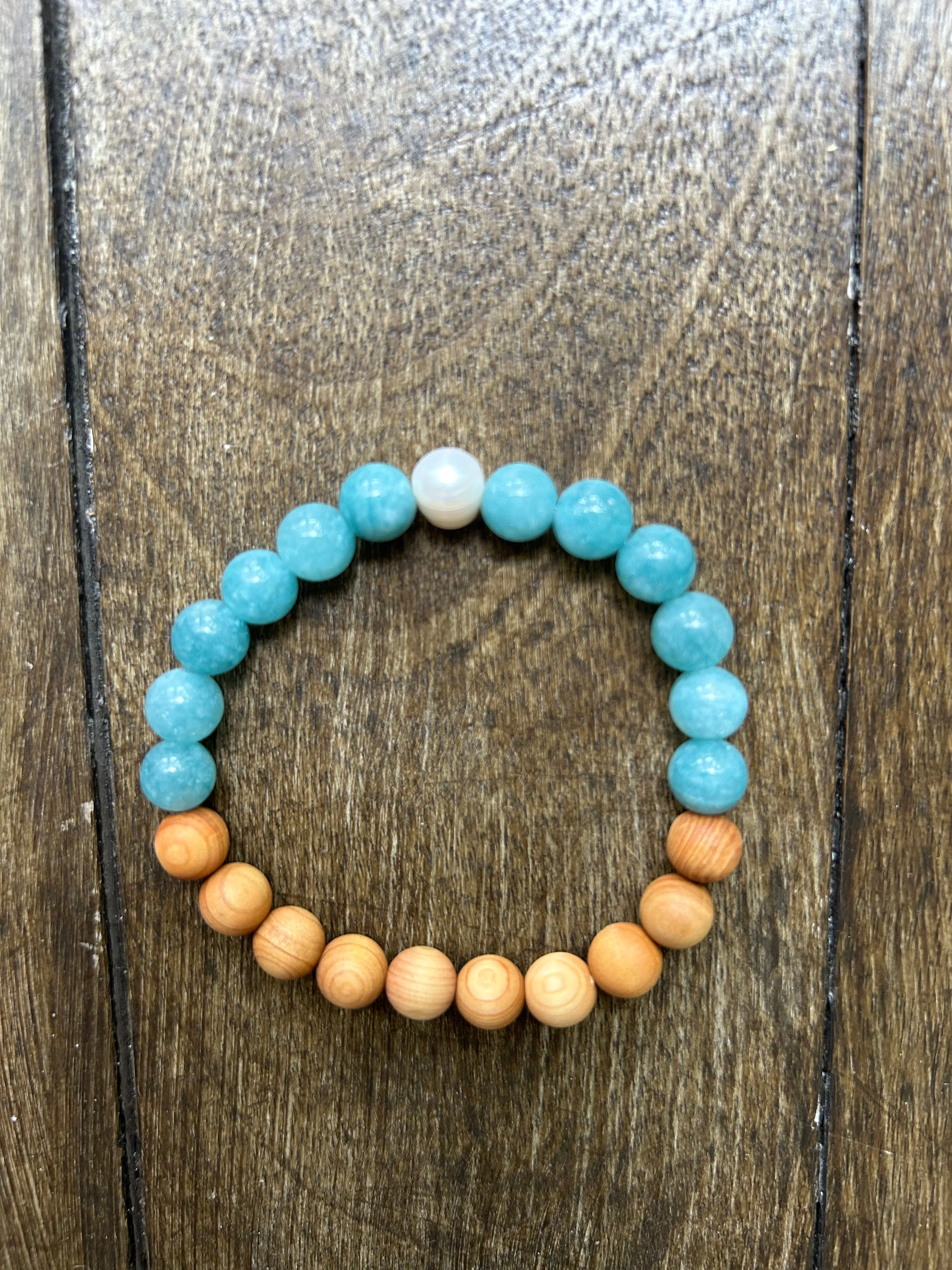 Solid Stone Freshwater Pearl Bracelet