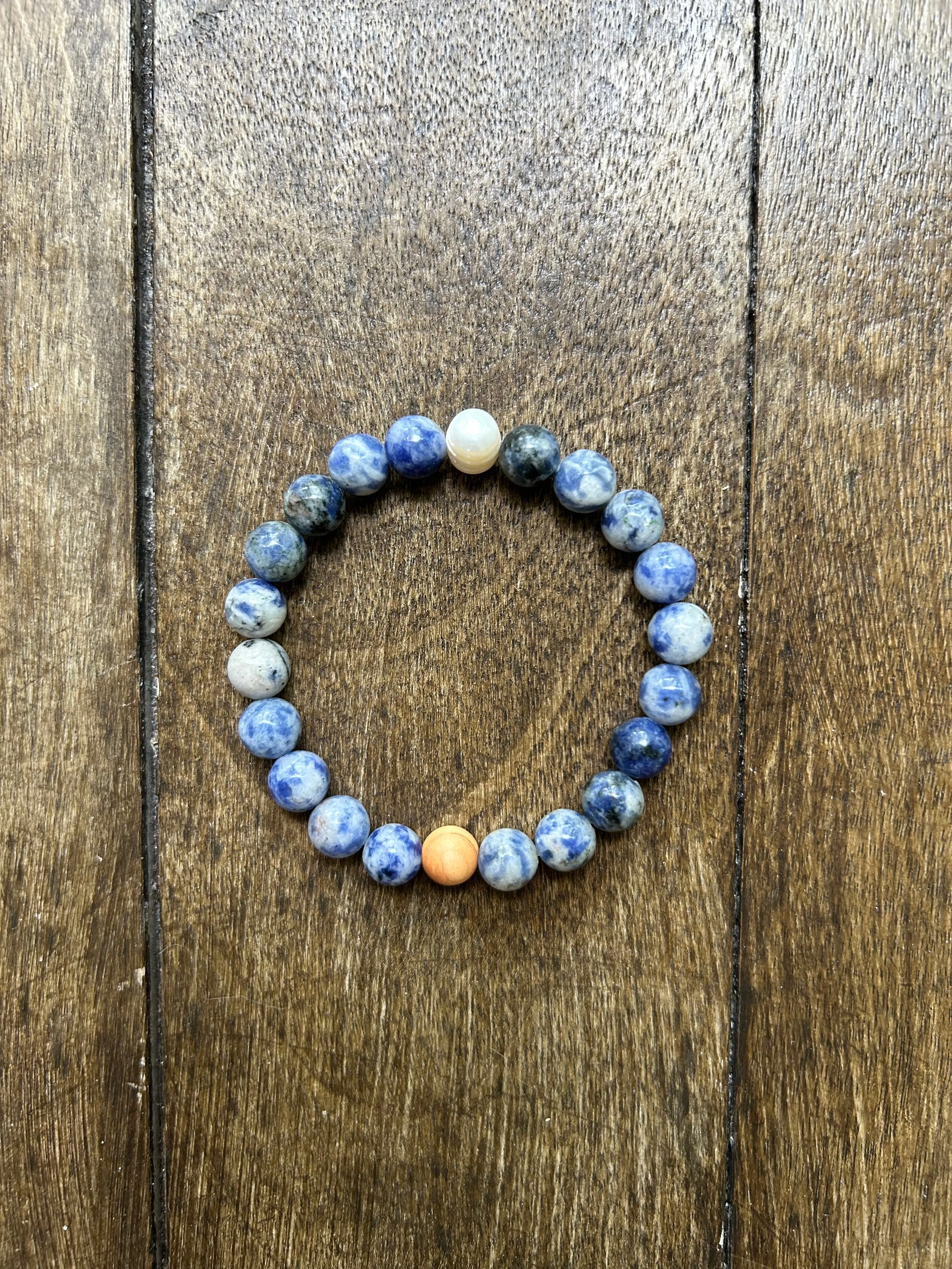 Solid Stone Freshwater Pearl Bracelet