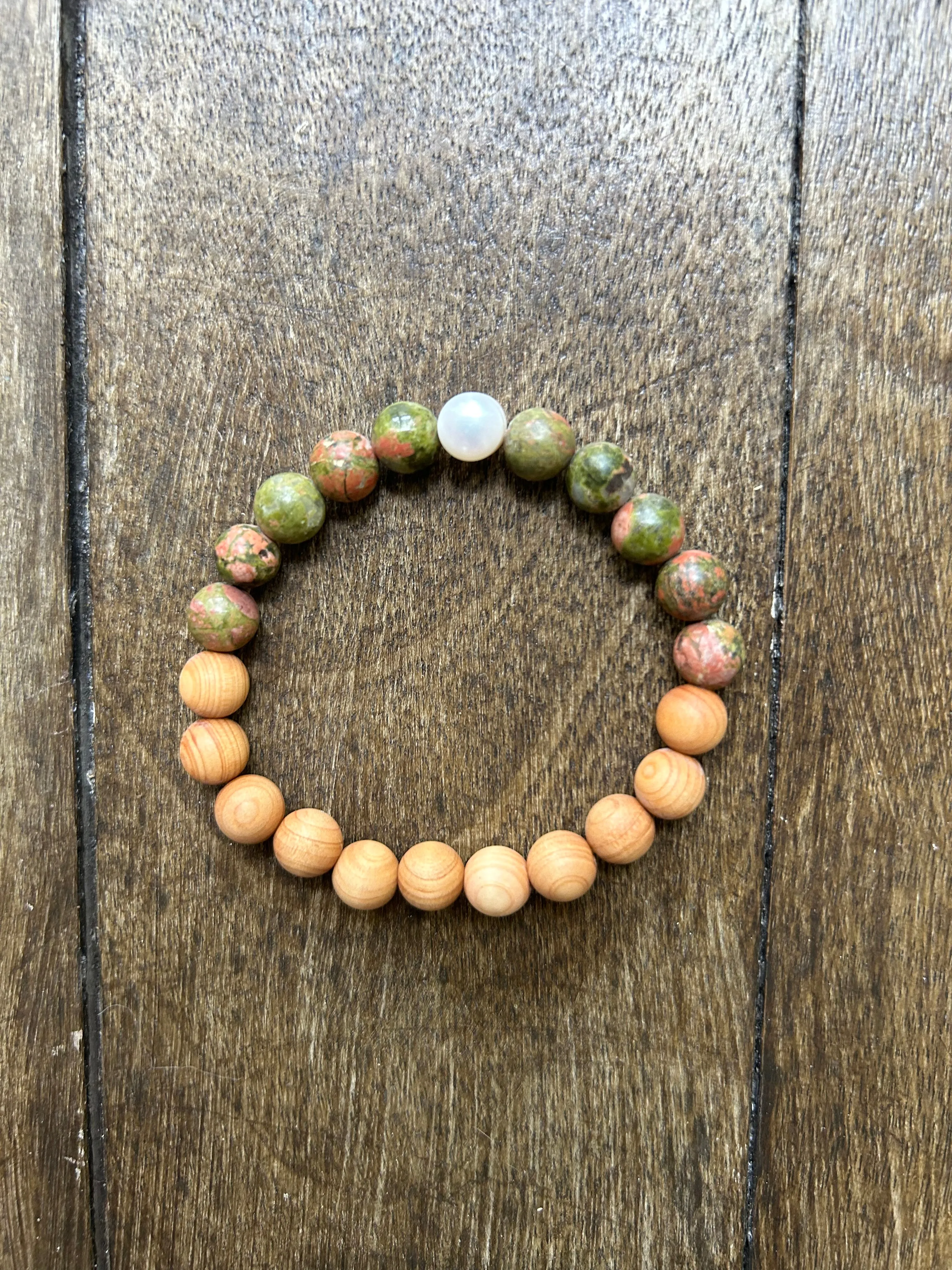 Solid Stone Freshwater Pearl Bracelet