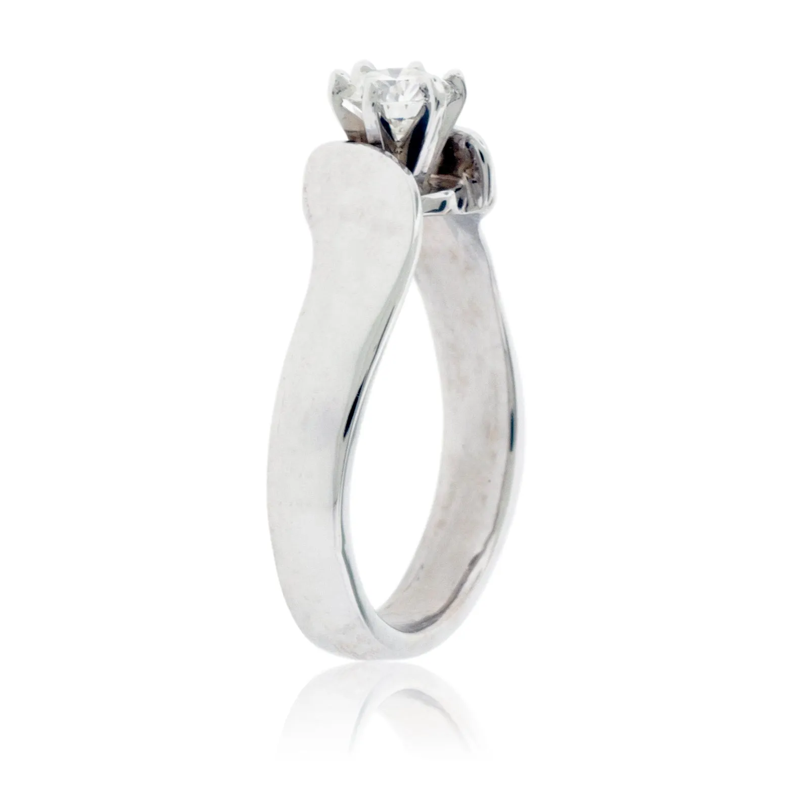 Solitaire Moissanite Engagement Ring