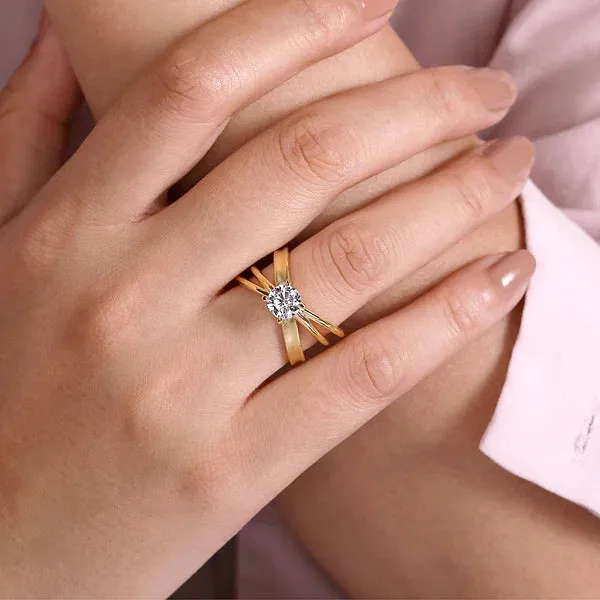 Split Shank Round Diamond Engagement Ring Mounting