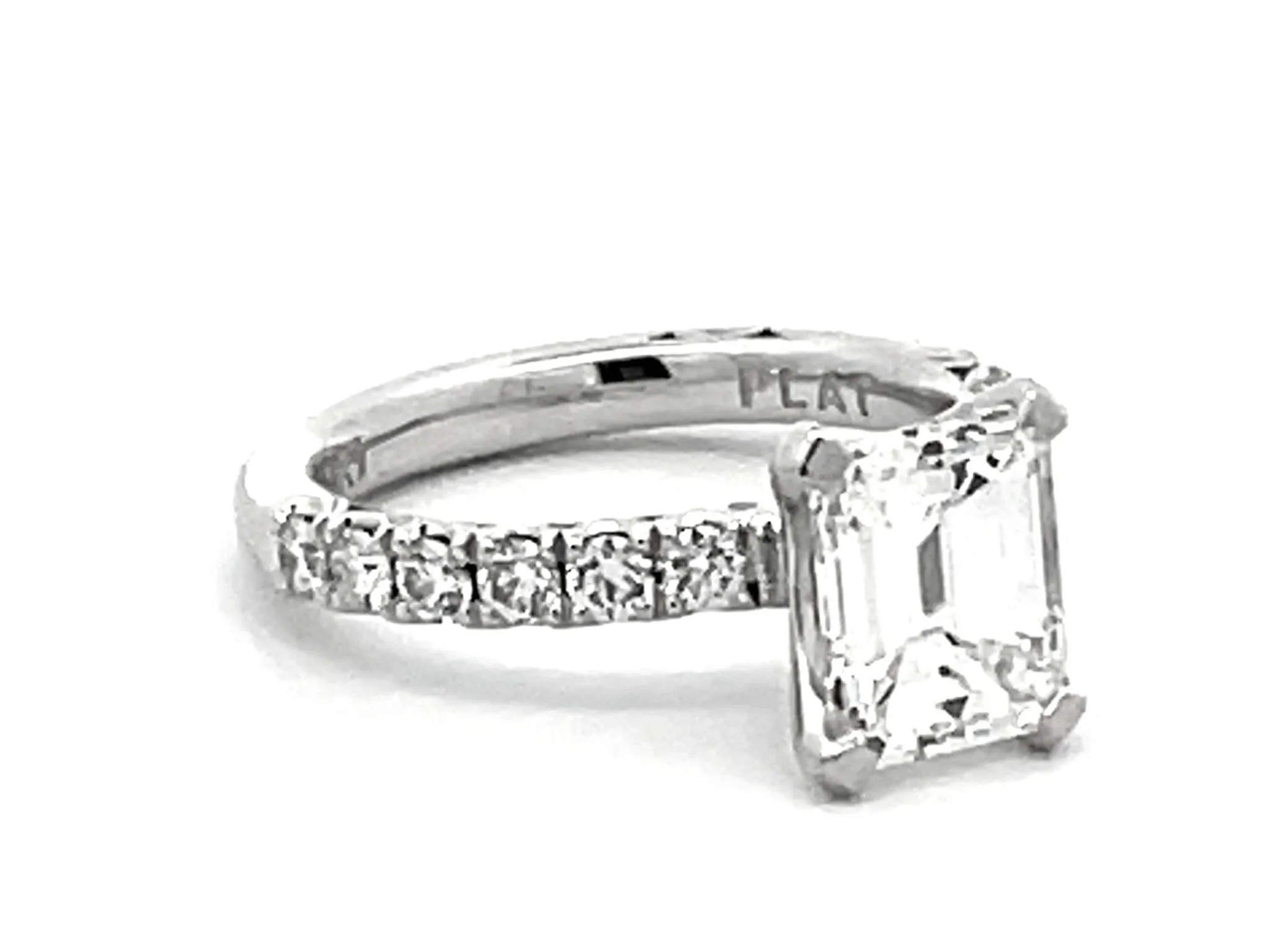 Tacori 2 Carat Emerald Cut Diamond Engagement Ring Platinum