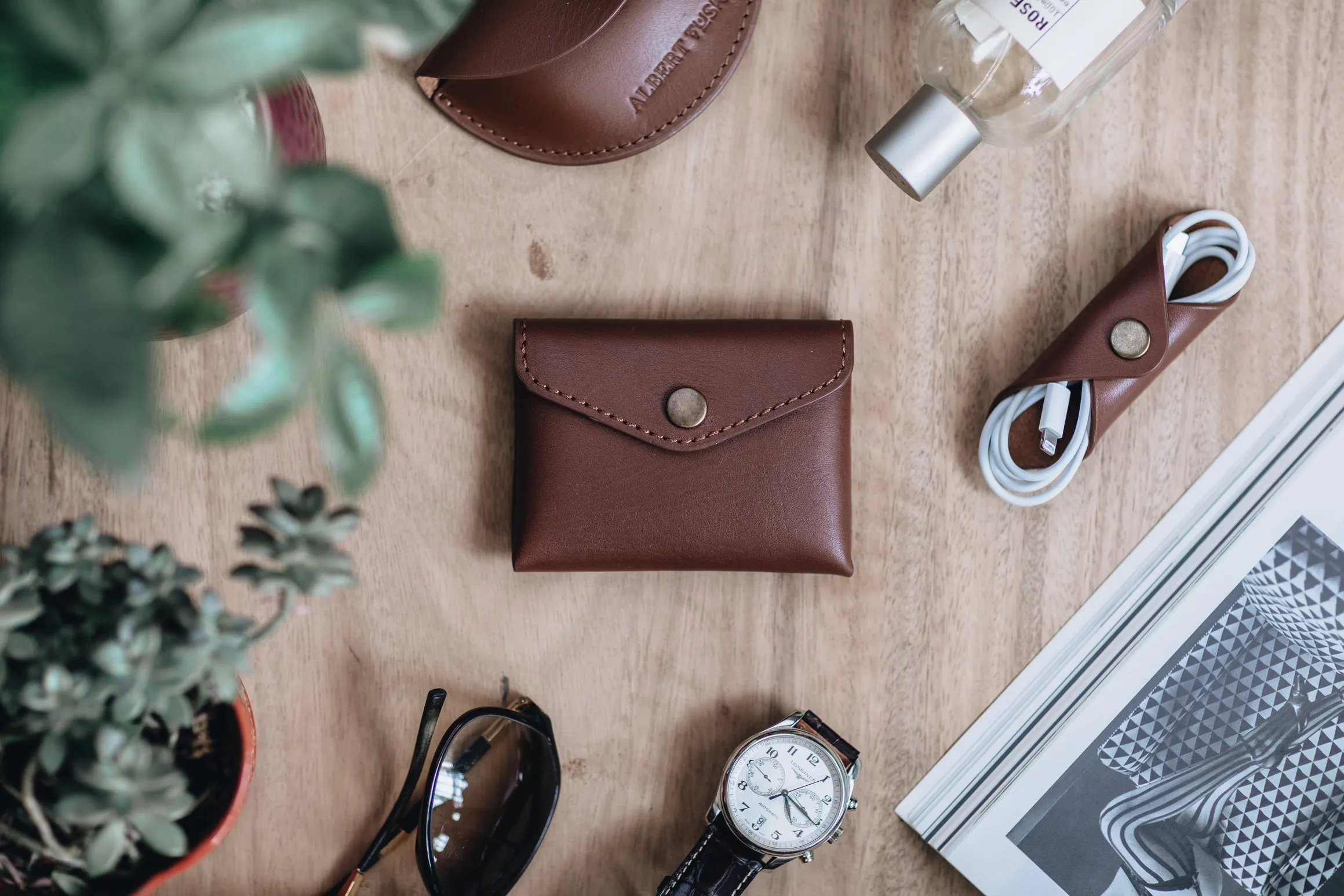 The No-Fuss Wallet