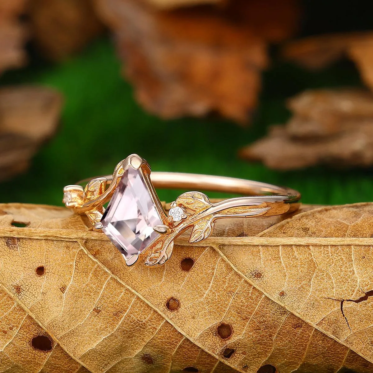 Vintage 1.35 CT Kite Cut Pink Morganite Nature Leaf Twist Vines Shape Ring