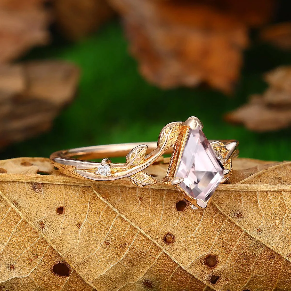 Vintage 1.35 CT Kite Cut Pink Morganite Nature Leaf Twist Vines Shape Ring