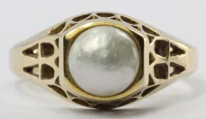 Vintage 14K Gold & 6.7mm White Pearl Engagement Ring