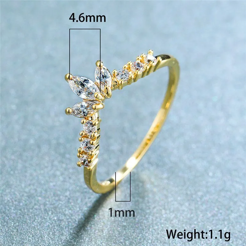 Vintage 14K Yellow Gold Sapphire Gemstone Engagement Ring For Women