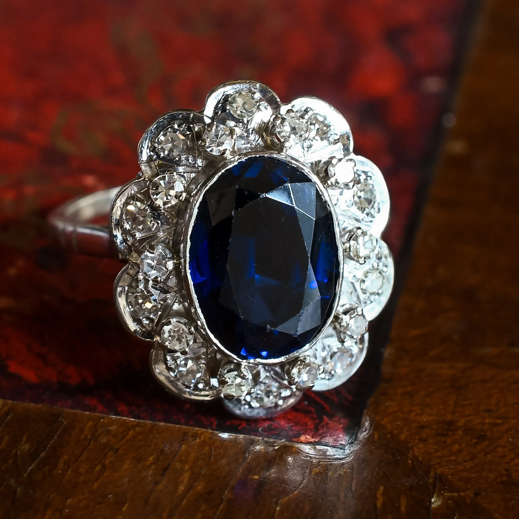 Vintage 5.4ct Sapphire & Diamond Flower Cluster Ring
