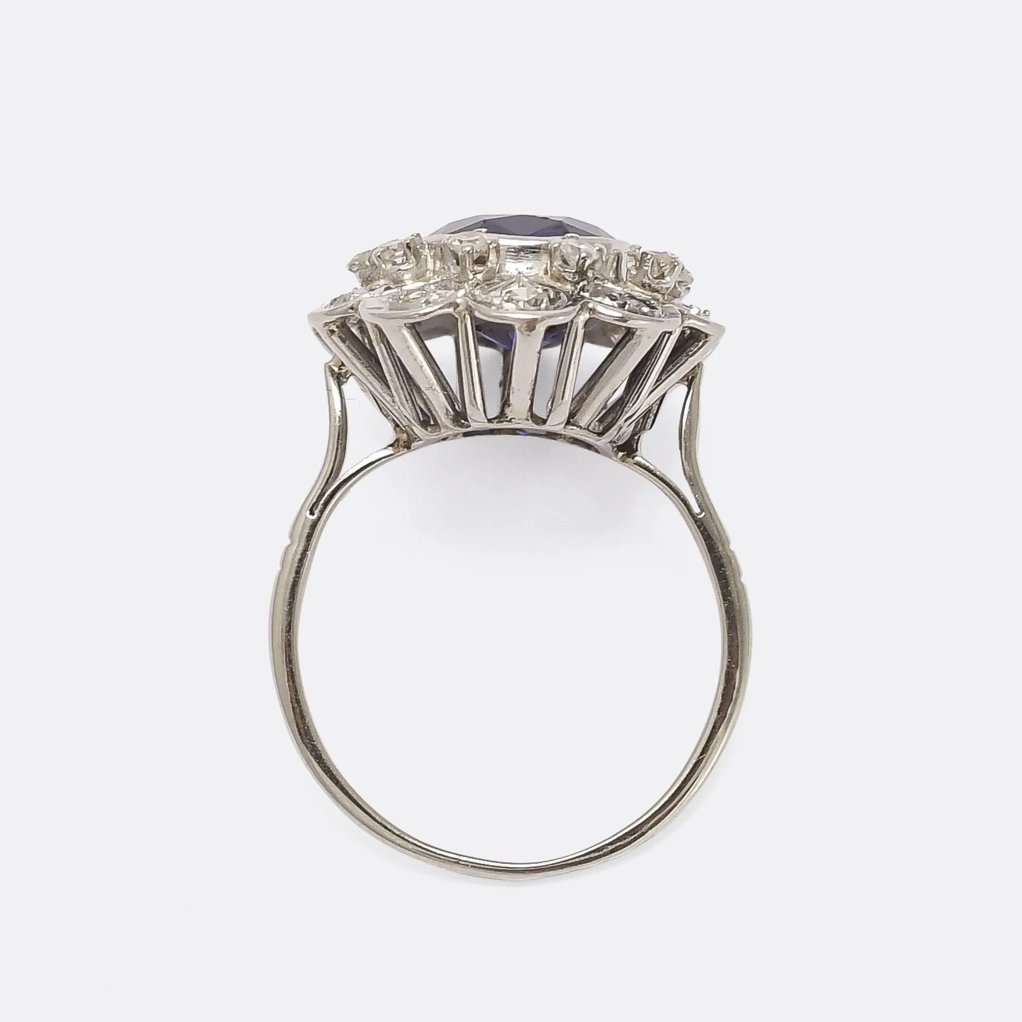 Vintage 5.4ct Sapphire & Diamond Flower Cluster Ring