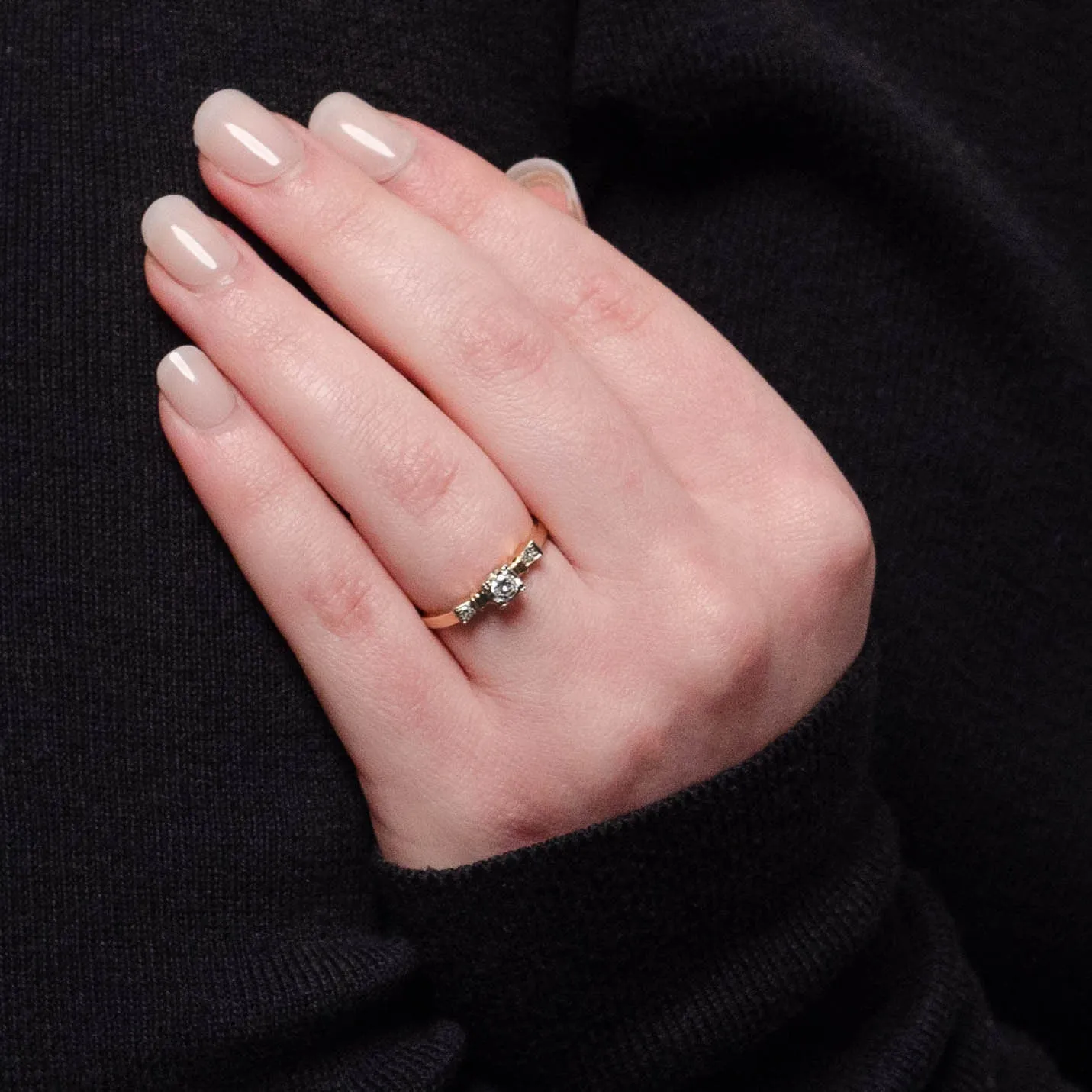 Vintage Engagement Ring of 14k Gold