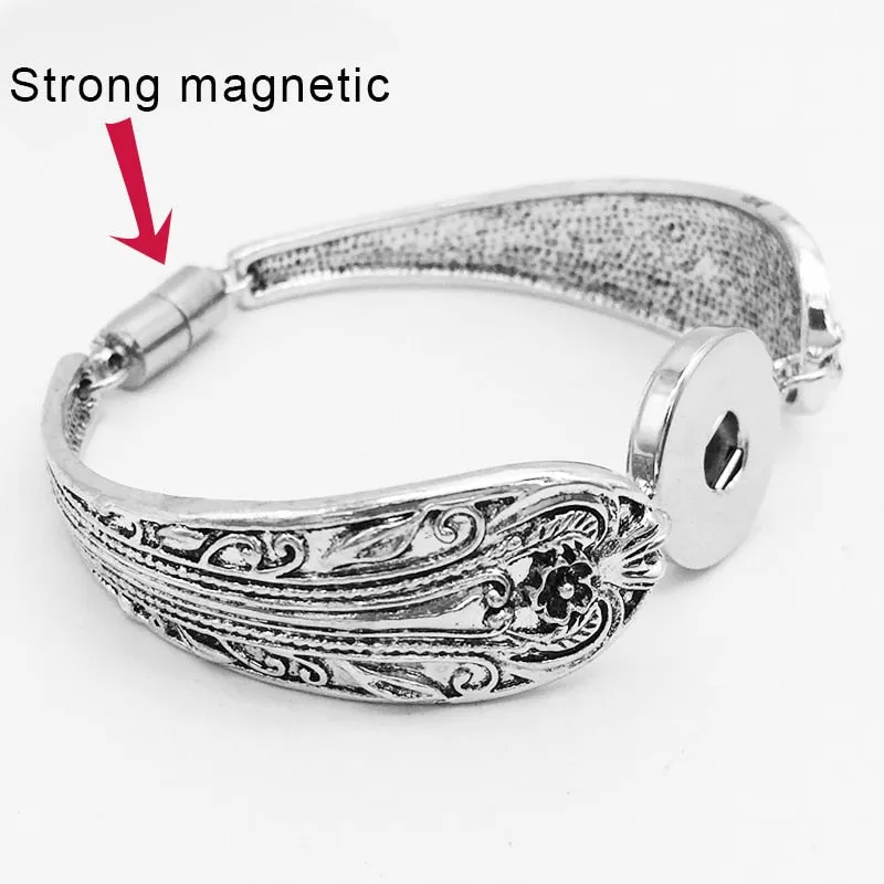 Vintage flower LOVE metal 18mm  snap button charm jewelry bracelet  DIY