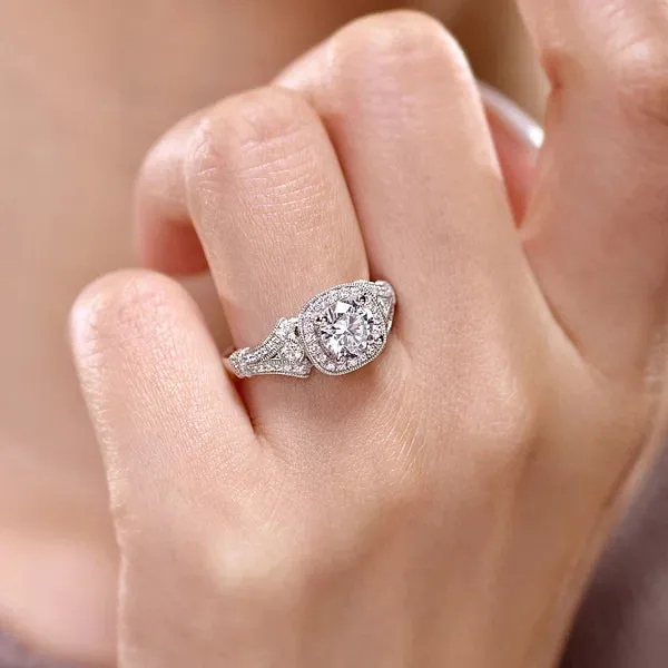 Vintage Inspired Cushion Halo Round Diamond Engagement Ring Mounting
