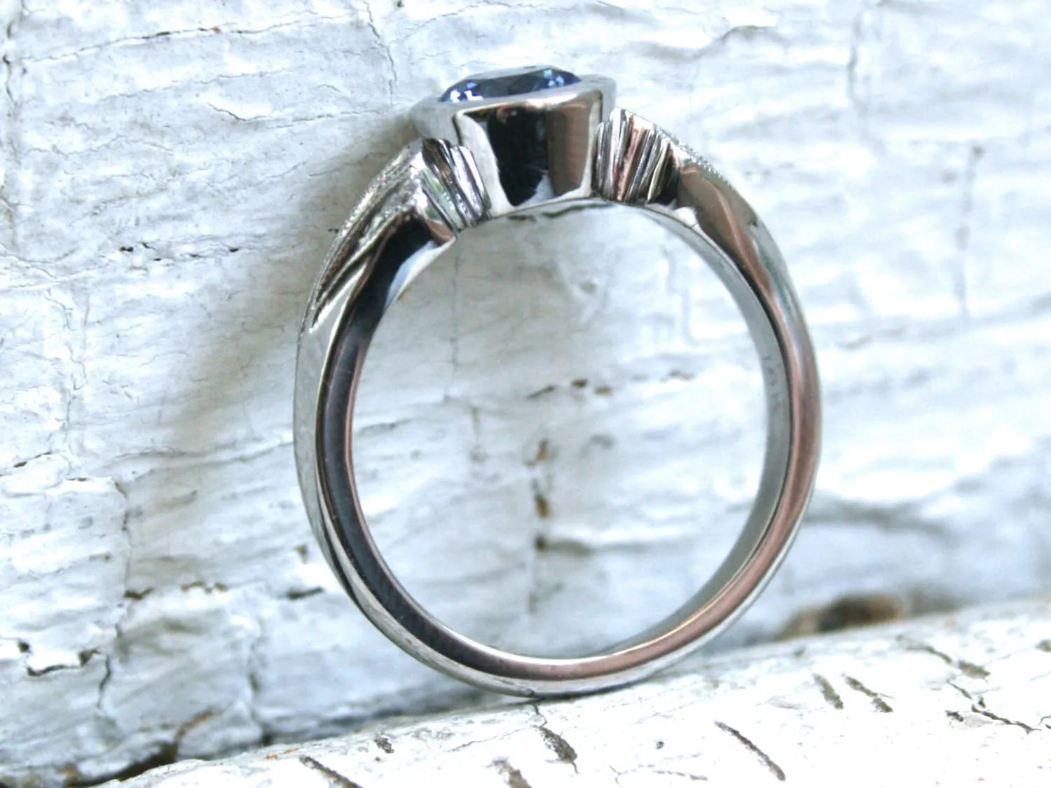 Vintage Inspired No Heat Sapphire Engagement Ring Wedding Ring with Leaves in 14K White Gold.