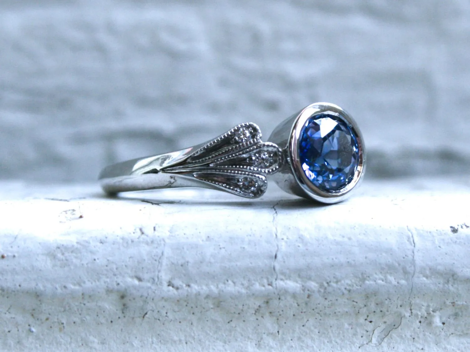 Vintage Inspired No Heat Sapphire Engagement Ring Wedding Ring with Leaves in 14K White Gold.