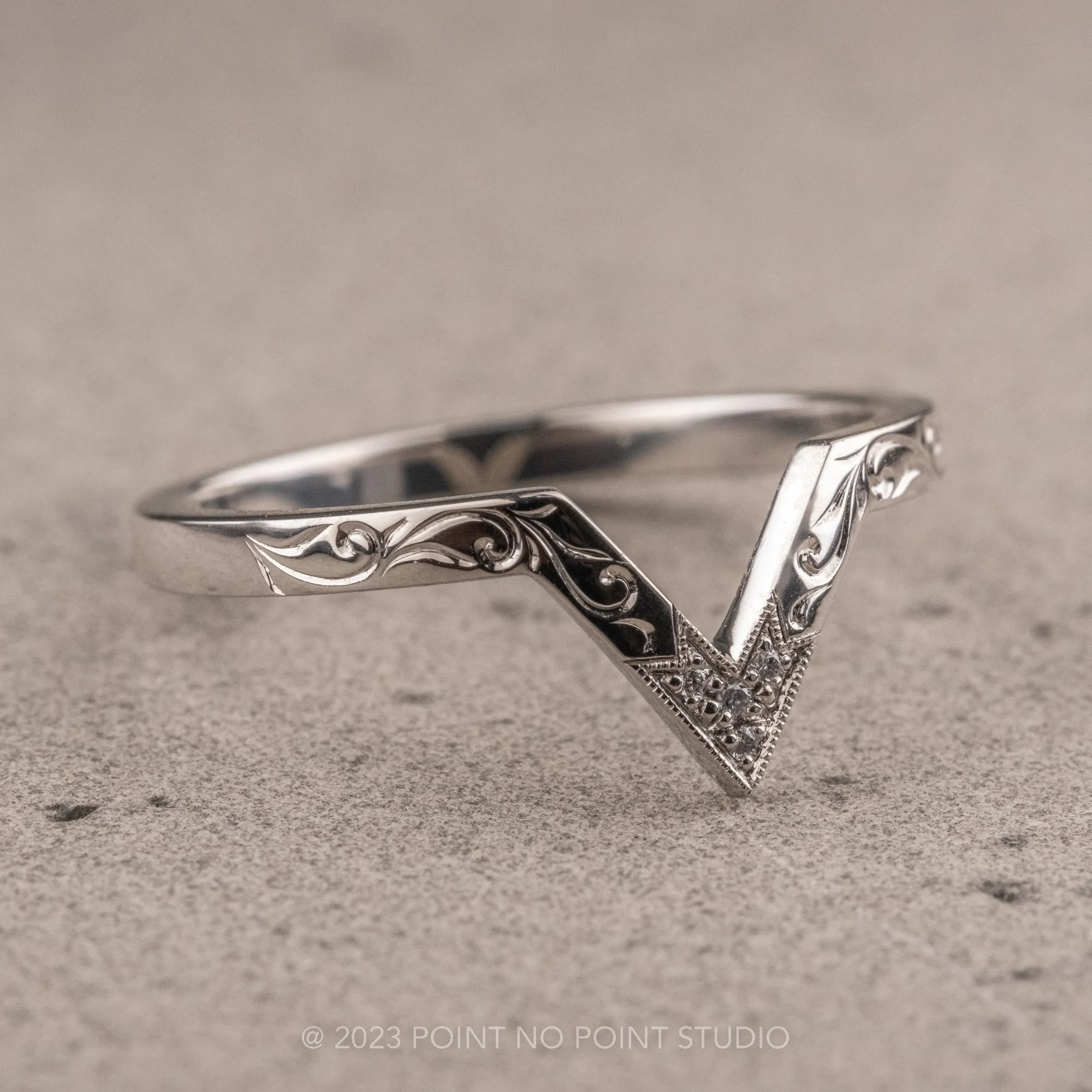 Vintage Victoria Diamond Wedding Band, Platinum