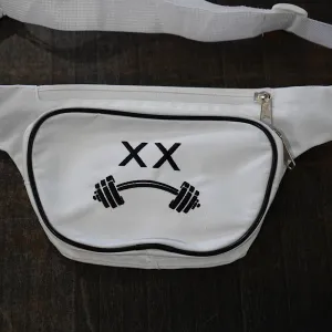 WHITE FANNYPACK