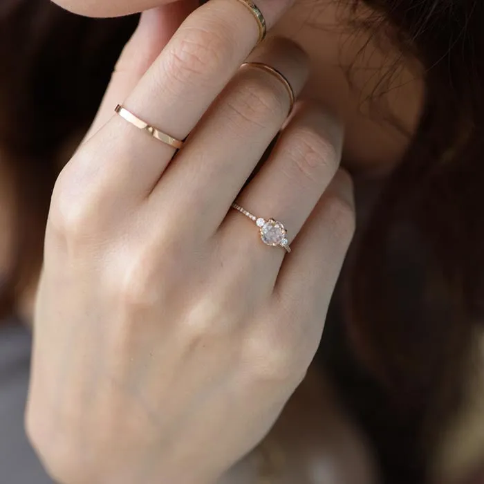 white iris ring