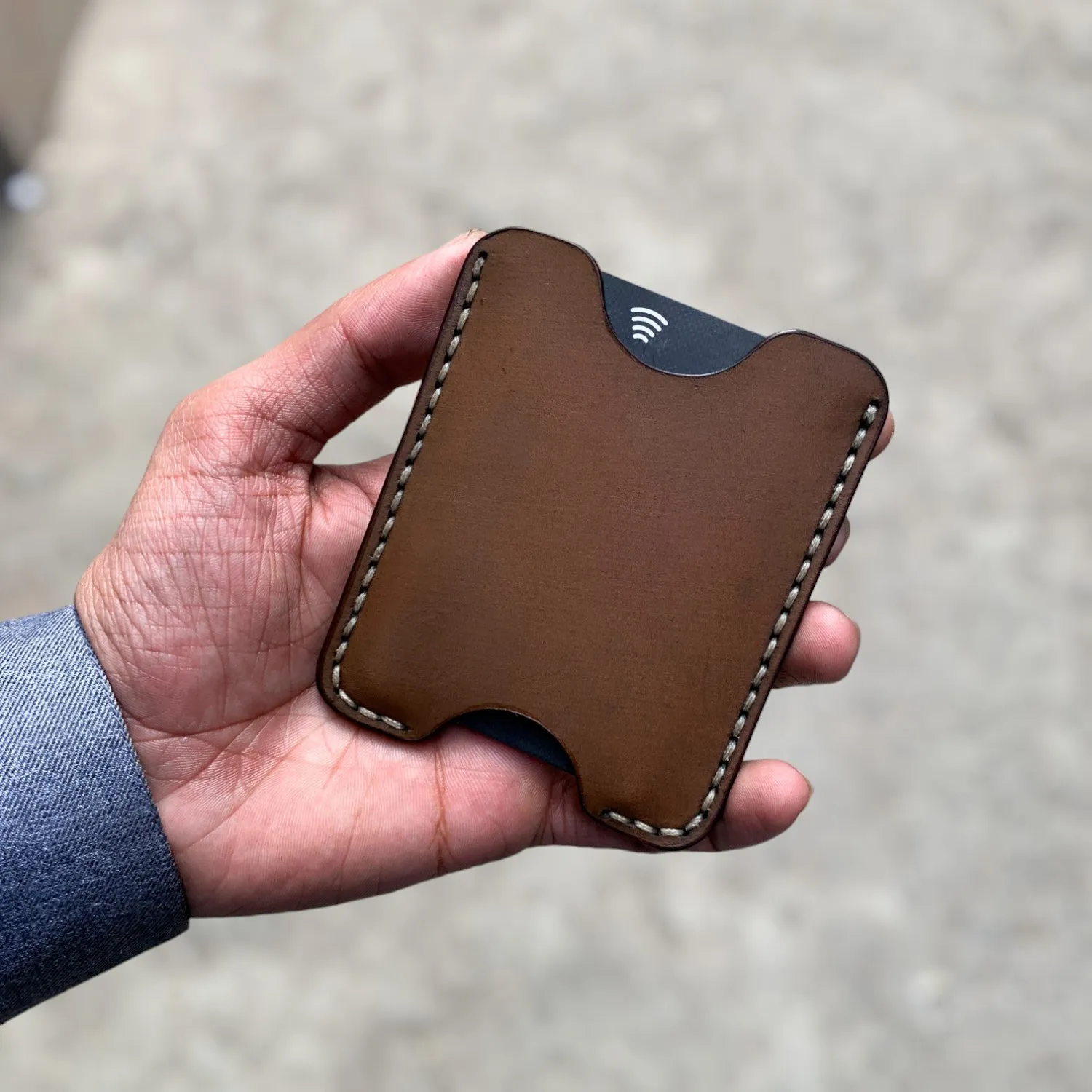 Wolf - The Oval A Leather Cardholder