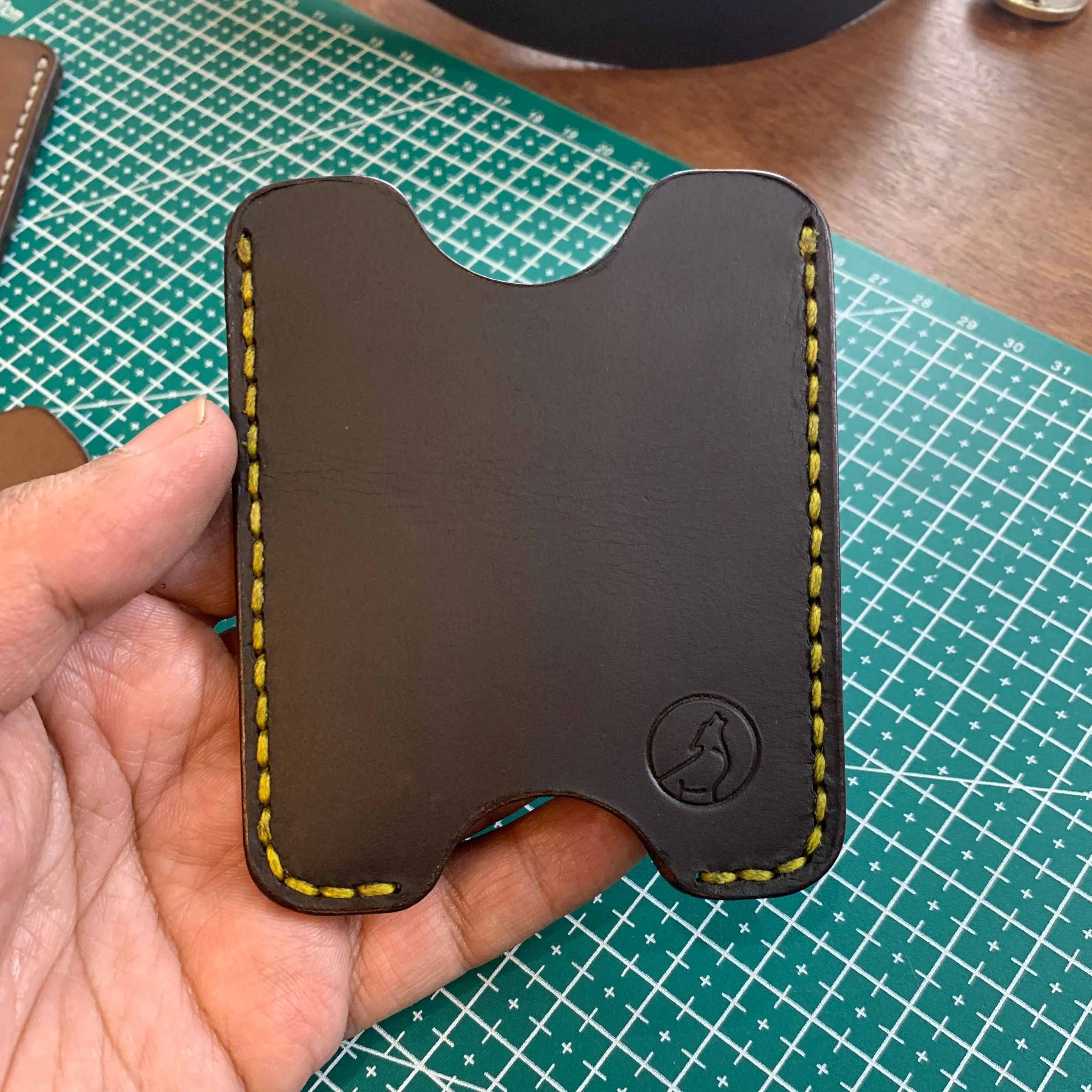 Wolf - The Oval A Leather Cardholder