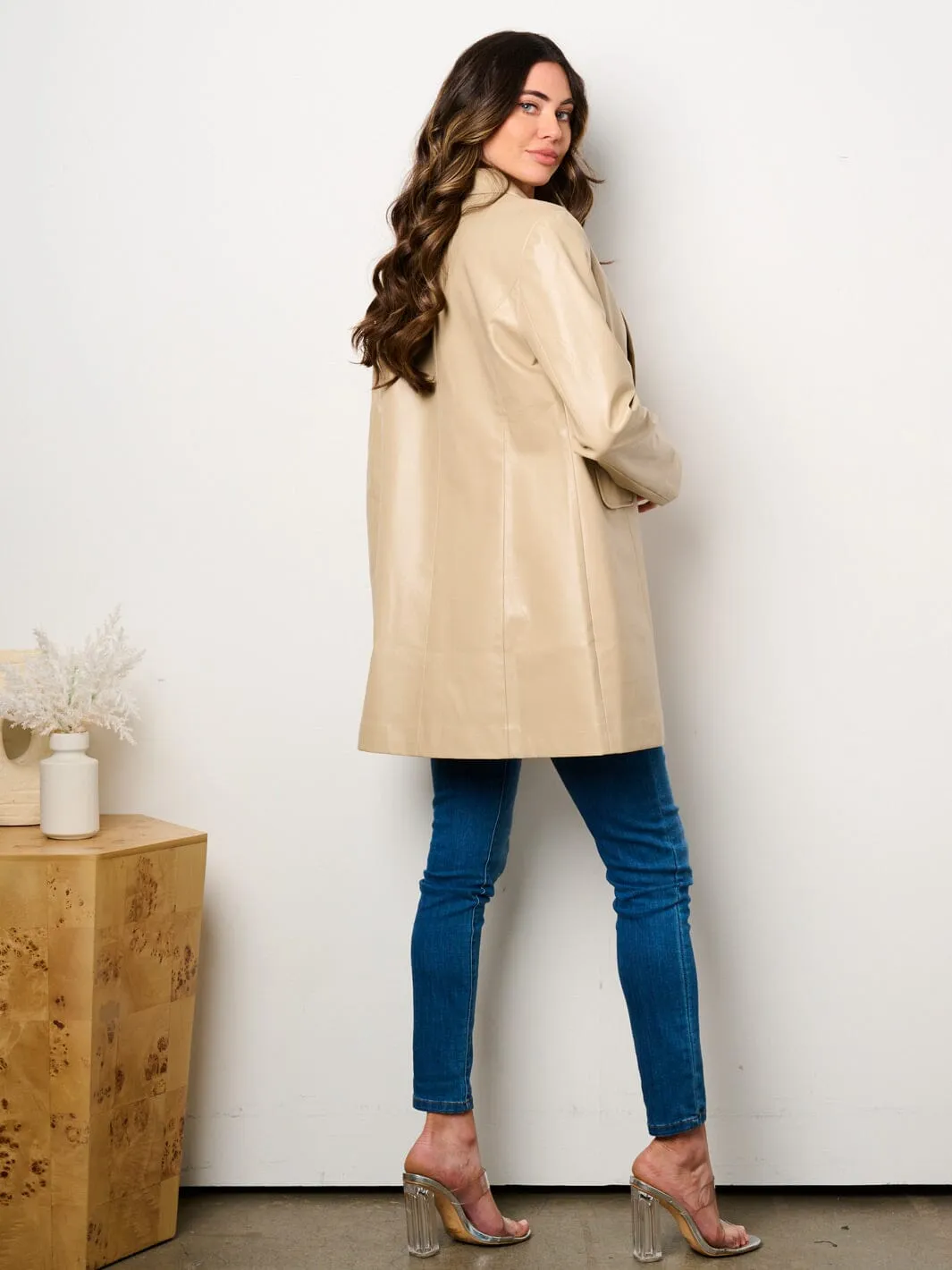WOMEN'S LONG SLEEVE BUTTON CLOSURE POCKETS PU PLEATHER JACKET