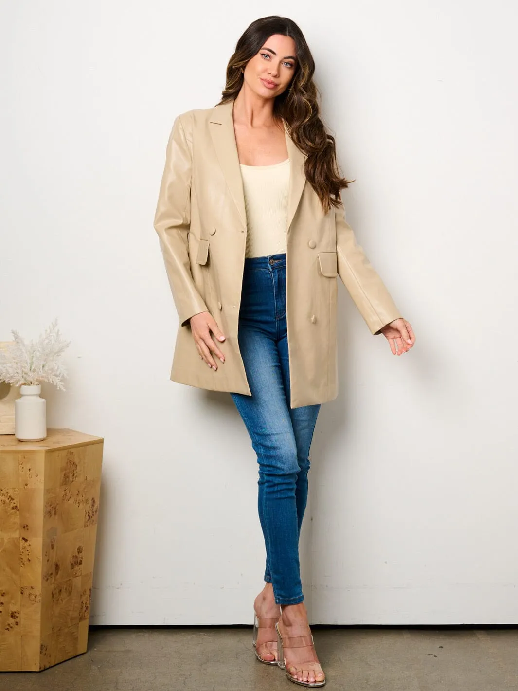 WOMEN'S LONG SLEEVE BUTTON CLOSURE POCKETS PU PLEATHER JACKET