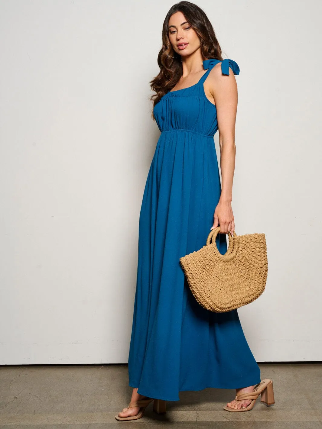 WOMEN'S SLEEVELESS ADJUSTABLE STRAPS POCKETS ELASTIC WASIT MAXI DRESS