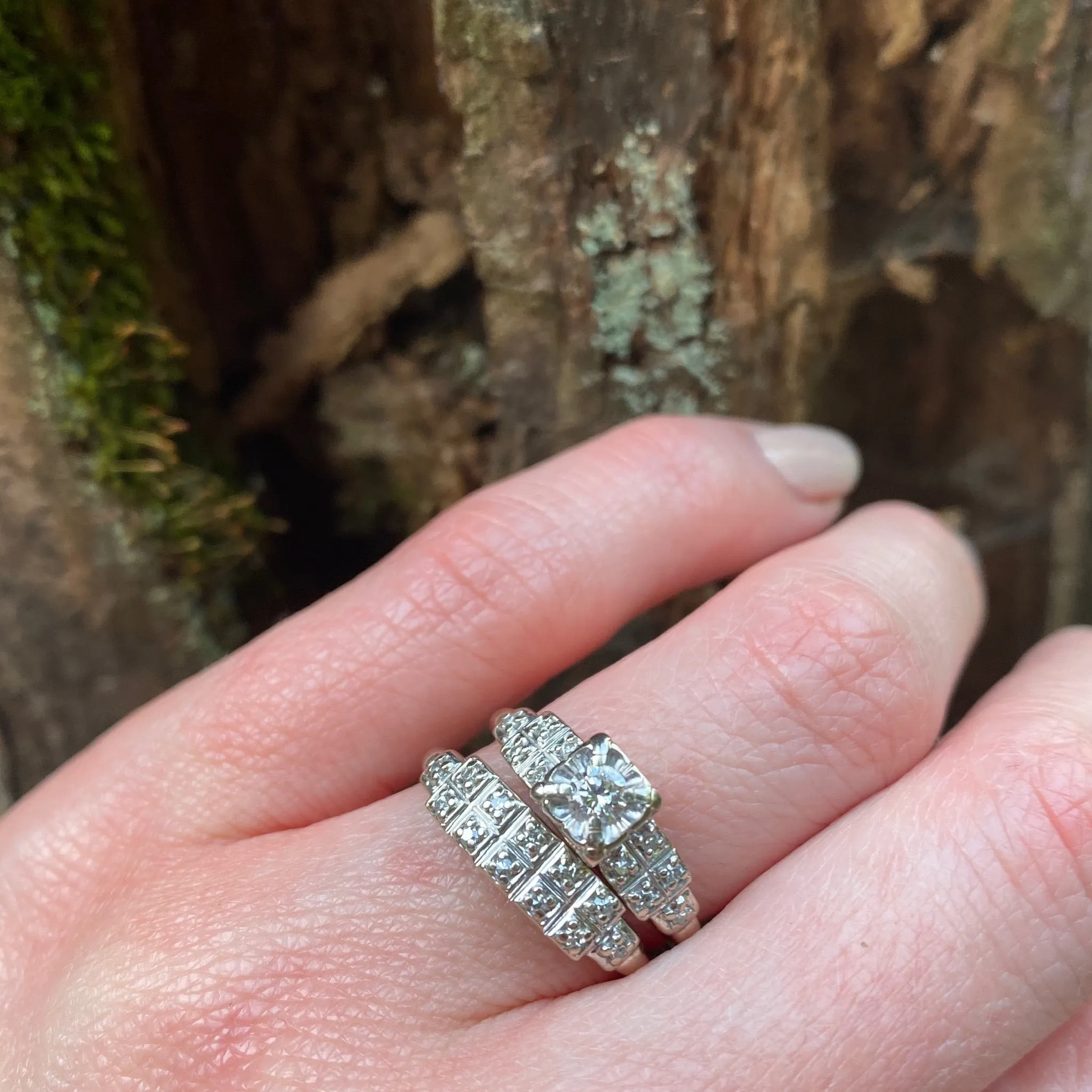 Wonderful White Gold & Diamond Wedding Set