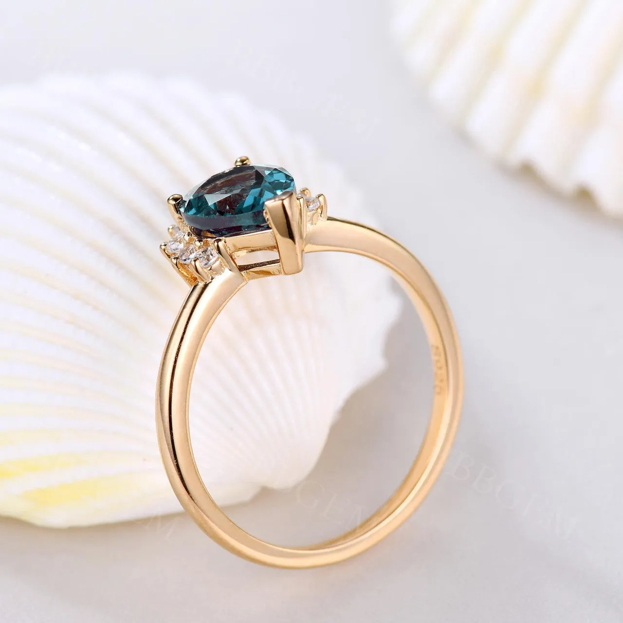 Yellow Gold Alexandrite Moissanite Engagement Ring Color-changing  Stone Plain Gold Band